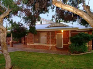 Image of Prowse Pad