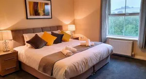 Image of Perry House, Long Ashton, Bristol by Cliftonvalley Apartments