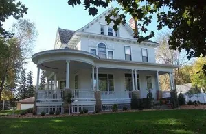 Image of W.W. Smith Inn