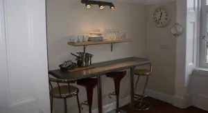 Image of Mid Flat