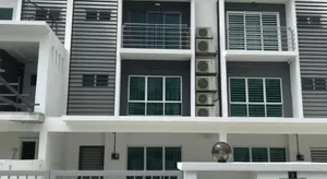 Image of Family homestay -two floors with four bedrooms