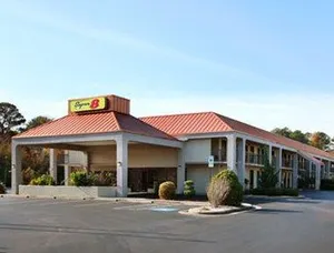 Image of Super 8 Wilson