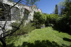 Image of MARIGOLD COTTAGE Charming 1870s central Daylesford cottage