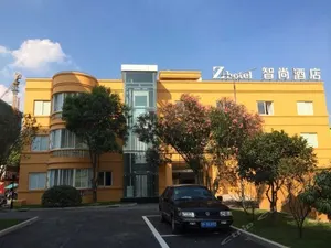 Image of Zhotel