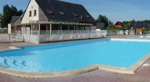 Image of Chalet Avec Piscine Chauffee, Tennis Et Jardin Clos, A 1700m De La Plage De Cabourg - Fr-1-465-22