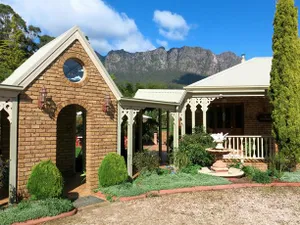 Image of Mount Roland Country Lodge