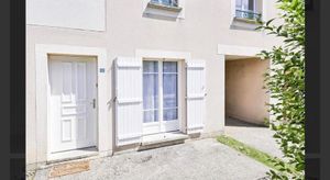 Image of House close to Disneyland Paris