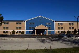 Image of La Quinta Inn by Wyndham Milwaukee Glendale Hampton Ave