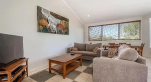 Image of Drifters Unit 4 William Street 3