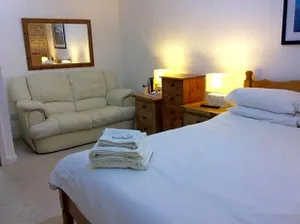 Image of Cavell House Bed and Breakfast