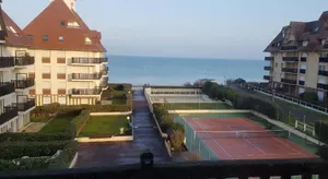 Image of Séjour romantique à Cabourg, studio vue mer