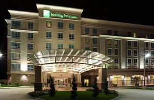 Image of Holiday Inn & Suites Bentonville - Rogers