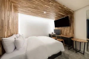Image of Crossing Hotel