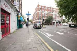 Image of London City Court Yard Cottage