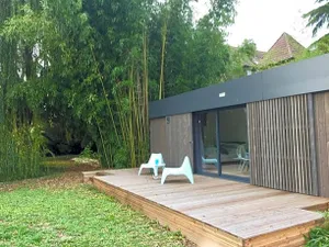 Image of Un petit nid dans la verdure