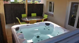 Image of ENTRE LOIRE ET CHER "Le Sologn'Eau" Gîte & SPA Privatif