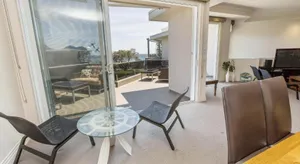 Image of Sea Grange, Mornington -1 NIGHT FREE!* - Harbour views, prime location