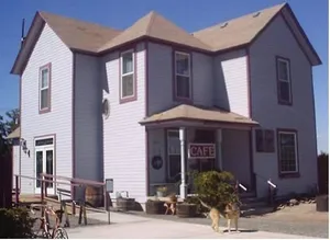 Image of The Vintner's Inn at Hinzerling Winery
