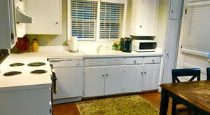 Image of Quaint Condo Near Downtown