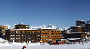 Image of Studio cabine rénové proche des pistes, balcon, 4 couchages - FR-1-455-91