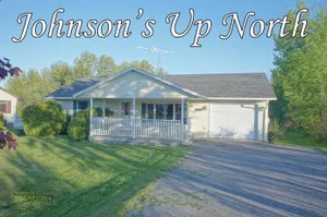 Image of Johnsons Up North House at Saint Ignace