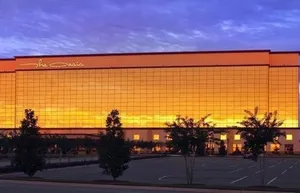 Image of The Oasis Hotel Shorter