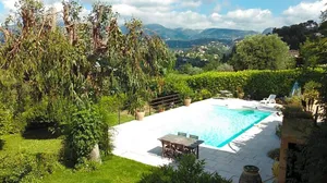 Image of Les collines de St Paul