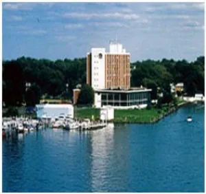 Image of Four Points By Sheraton Niagara Falls Ex Bw Inn On The River