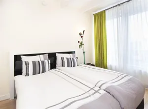 Image of B&B Canaliscious