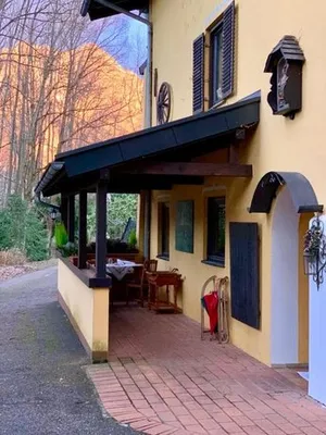 Image of Charming Apartment with Mountain View