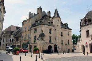 Image of Le Bellecroix
