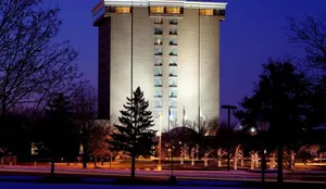 Image of RADISSON HOTEL BROOKLYN CENTER