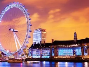 Image of Flat with London Eye view Big Ben Westminister LM4