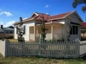 Image of Executive Oasis Armidale