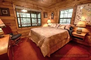Image of Laughing Hippo Cabin