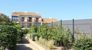 Image of Studio Cabine Avec Piscine & Parking - Gruissan - FR-1-229-56