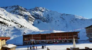 Image of Studios Paradiskis