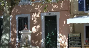 Image of Appartement Avec Patio Et Garage Centre Ville Et Plage