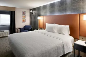 Image of Newark Airport Hotel
