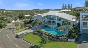 Image of Beachside luxury, Sunrise Beach