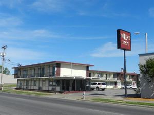 Image of Deluxe Inn Paducah