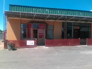 Image of Trevalia Farrell Flat