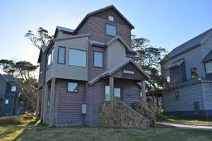 Image of Alpine Edge