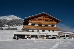Image of Apart Sattelkopf