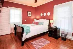 Image of Hawthorne Park Bed & Breakfast