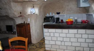 Image of Gite " Le Troglo des 3 Châteaux "