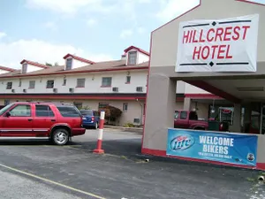 Image of Hillcrest Hotel