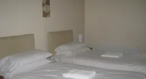 Image of Titanic Apartments