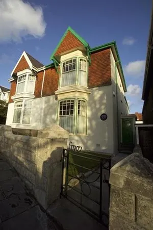 Image of Dylan Thomas House