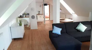 Image of Zentrumsnahe Dachwohnung in grüner Oase
